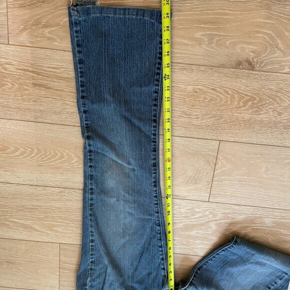 Pre-Loved Levi's Noveau 315 Bootcut Jeans Distressed Levi's Jeans - Picture 7 of 10